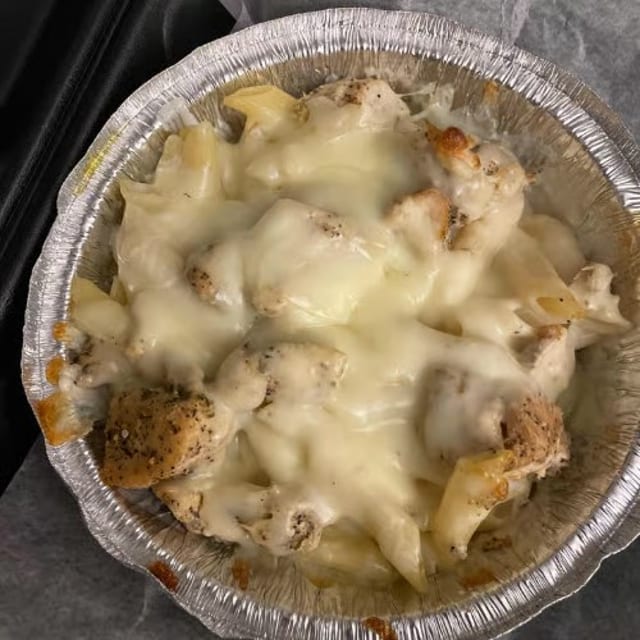 Chicken Alfredo Pasta.